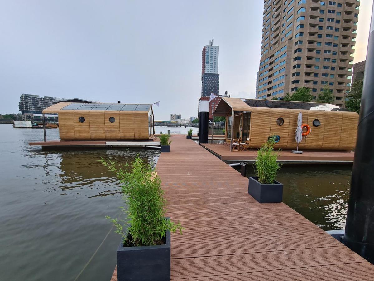 Wikkelboat Nr2 At Floating Rijnhaven Bateau-hôtel *