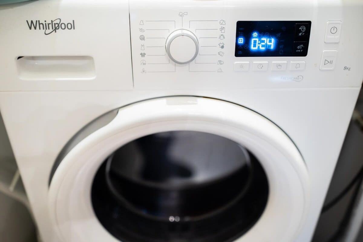 Apartment Warm 2 Bedroom Serviced 59m2 -lk21-