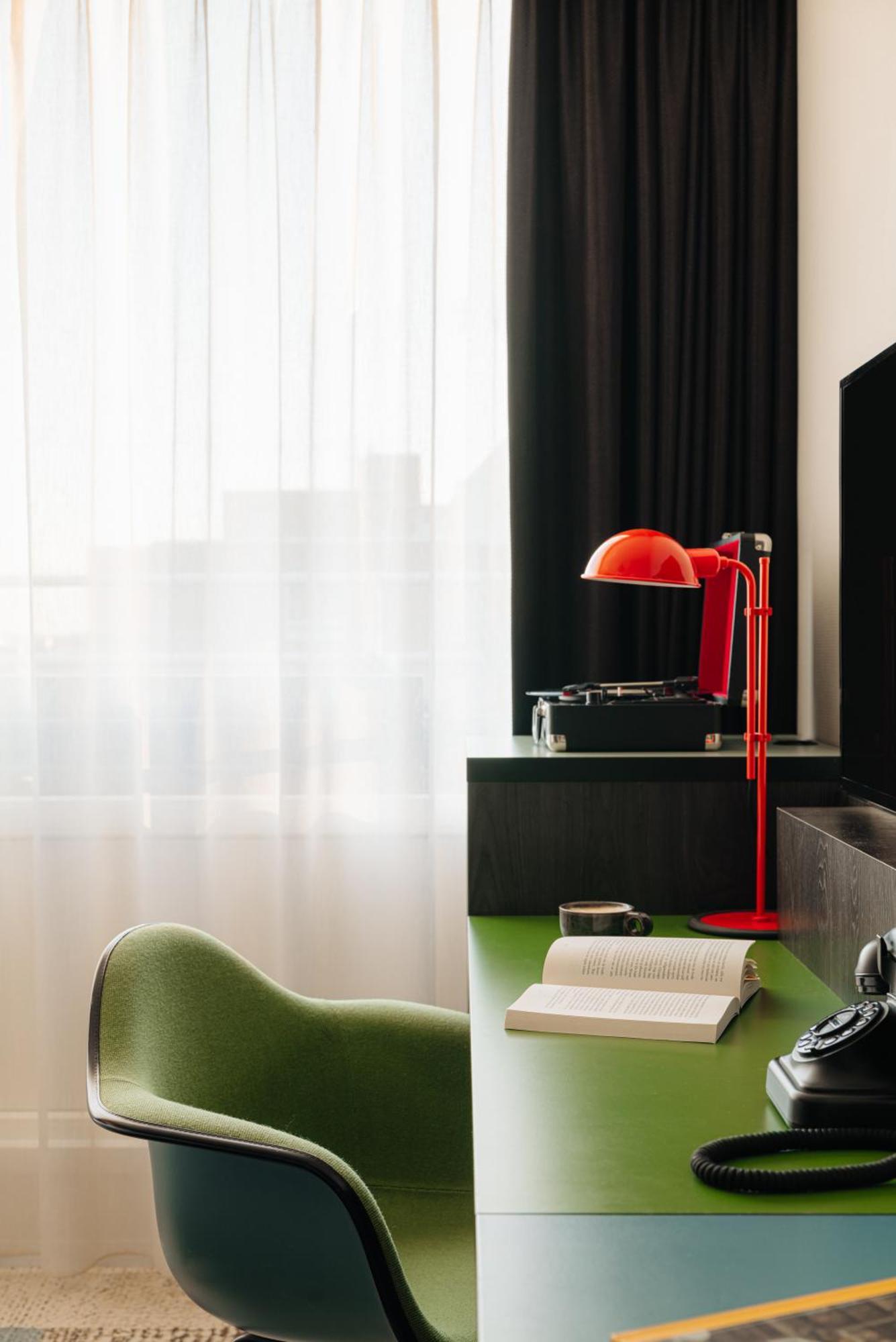 Leonardo Hotel Rotterdam Savoy Hotel 4*
