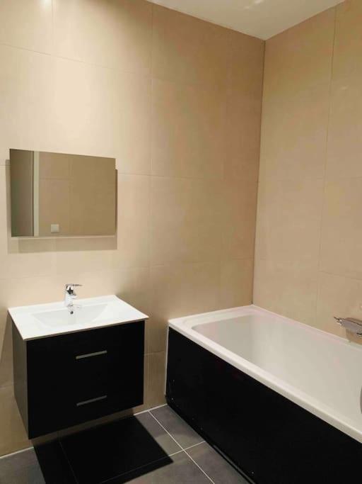 Appartement Stunning View Apt Free Parking