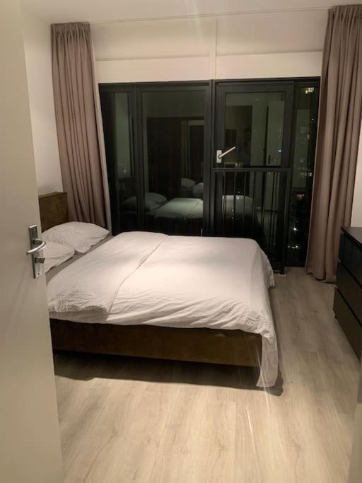 Stunning View Apt Free Parking Appartement *