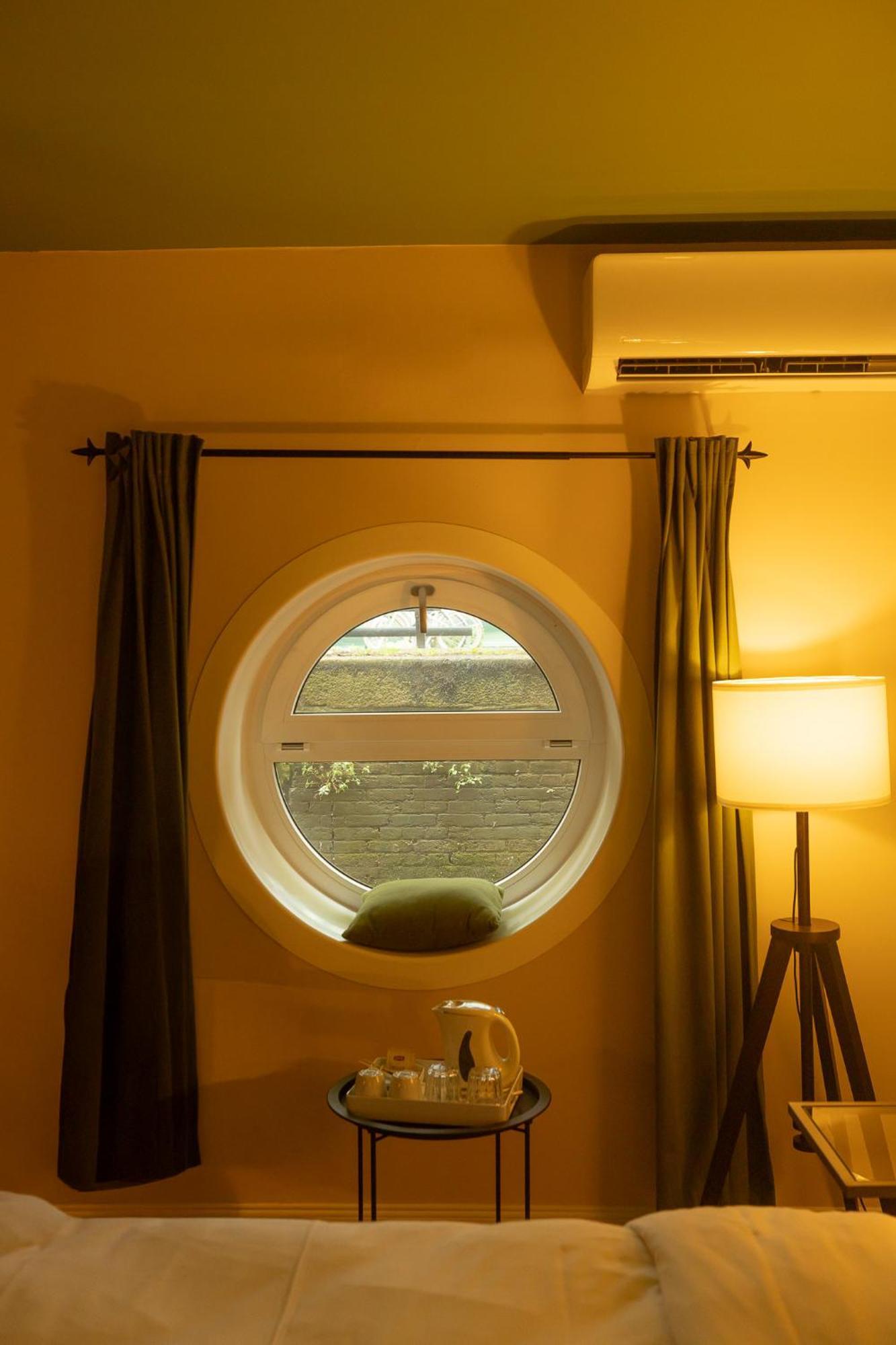 Floats By H2otel 3*