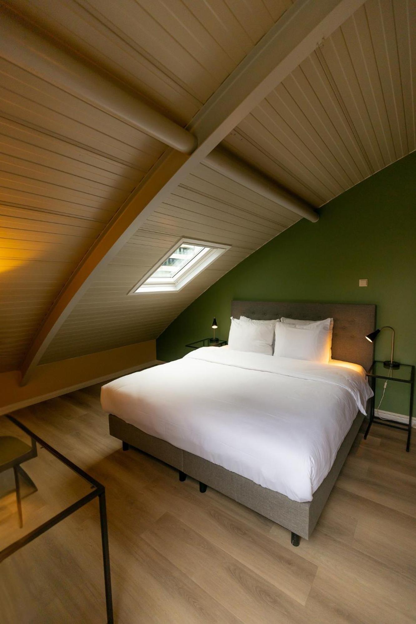 Hotel Floats By H2otel 3*