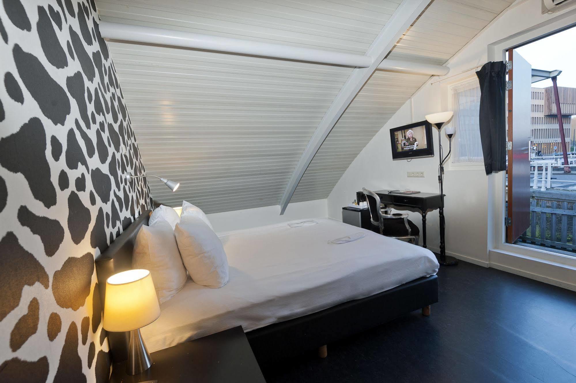 Hotel Floats By H2otel Rotterdam
