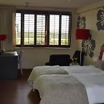 Bed&Breakfast FlowerZzz...
