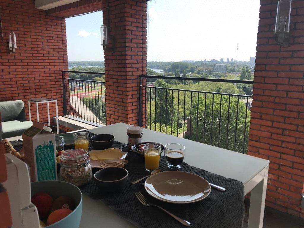 Frühstückspension De Boomhut Rotterdam