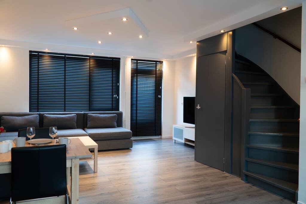 Hébergement de vacances 2 Luxury 4 Bedroom House Near Feyenoord And Ahoy