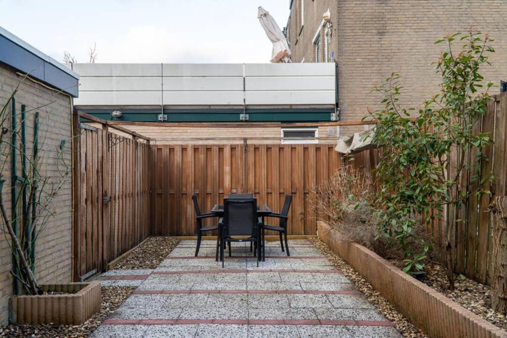 Hébergement de vacances 2 Luxury 4 Bedroom House Near Feyenoord And Ahoy Rotterdam
