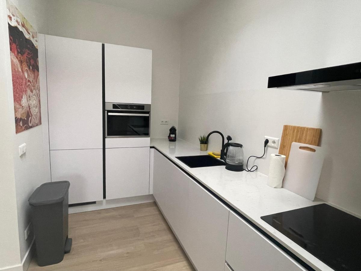 Natural 1 Bedroom 54m2 -ss177n- * Rotterdam