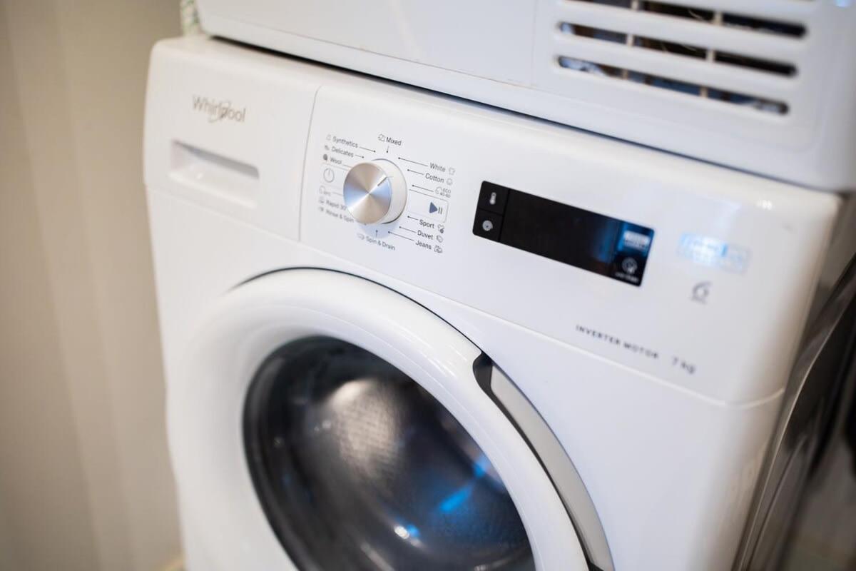 Warm 2 Bedroom Serviced 59m2 -lk21- Appartement *