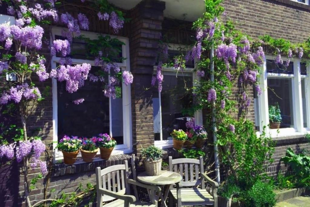 City Loft With Garden Getaway *