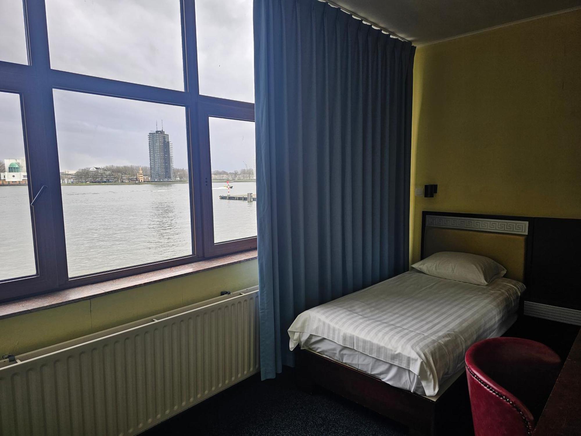 New Ocean Paradise Hotel Rotterdam