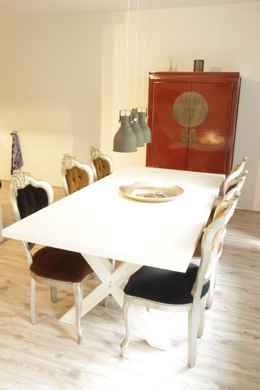 Luxury Center Two-bedroom With Private Parking *non Smoking* Appartement Rotterdam