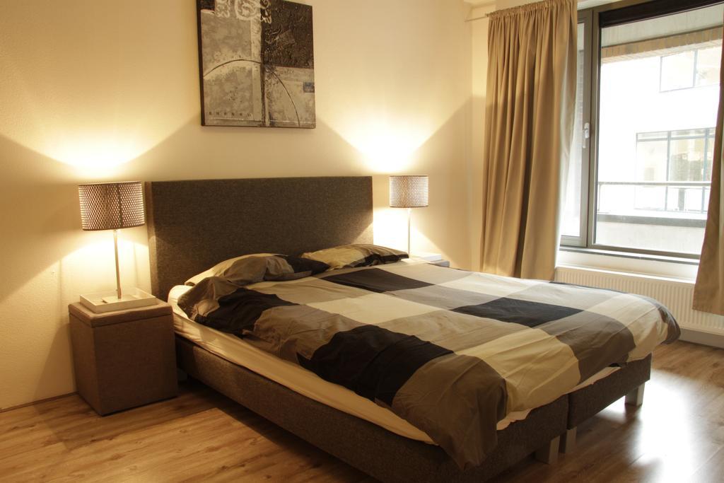 Appartement Luxury Center Two-bedroom With Private Parking *non Smoking* Rotterdam