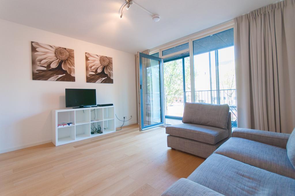 Apartment Nth *