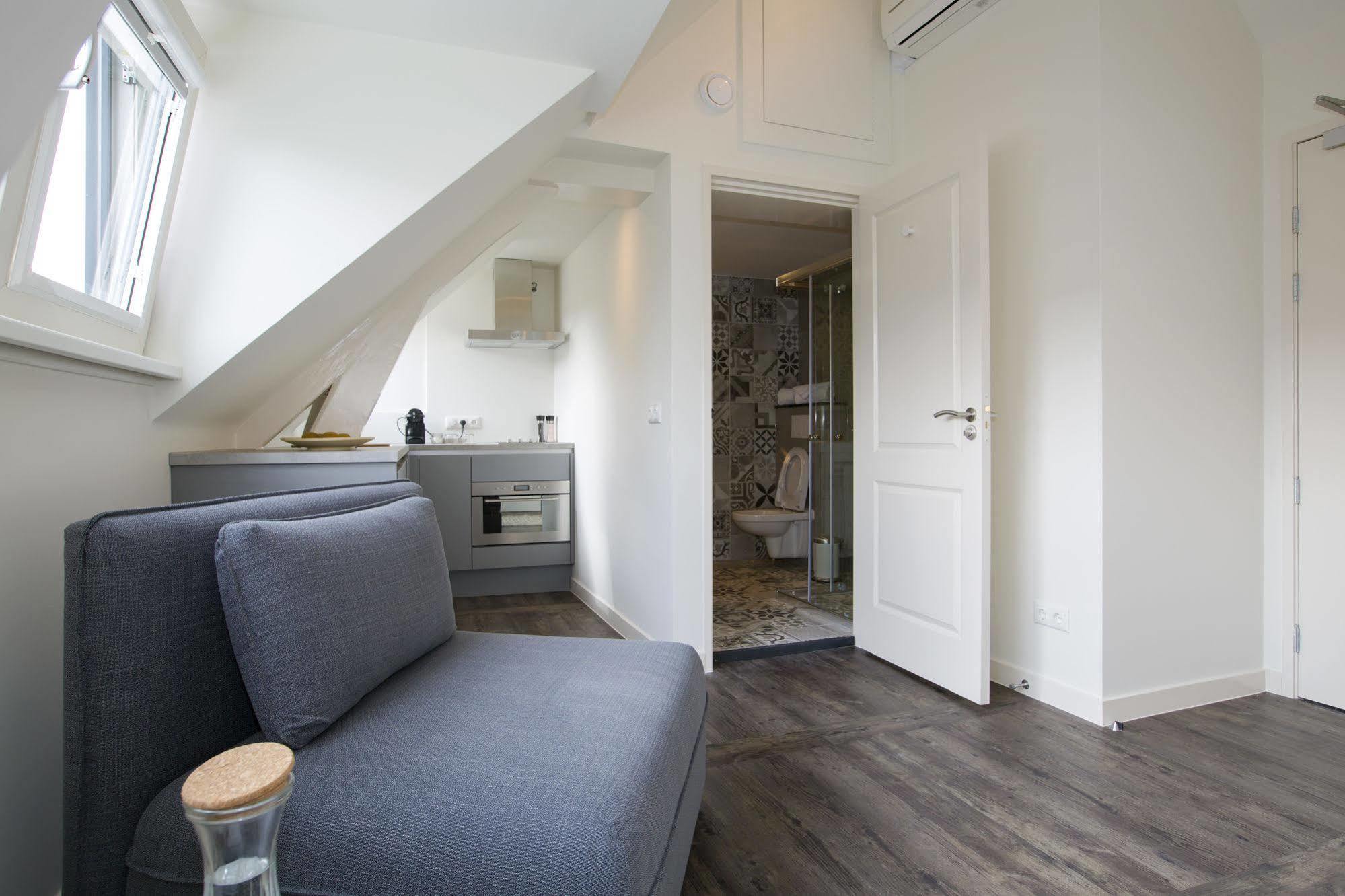 Apartment De With Studio's